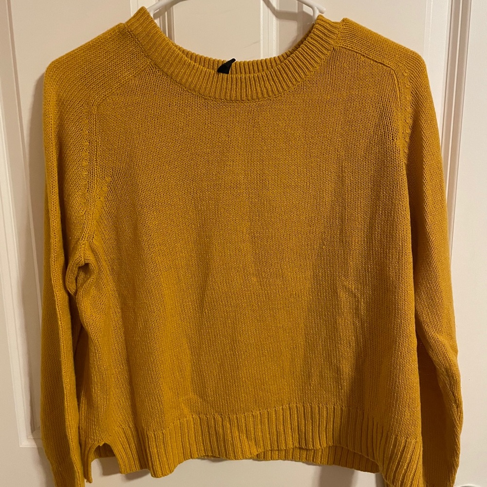 H&M Divided yellow sweater